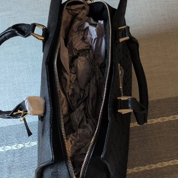 Bebe Black Star-Patterned Tote Bag - Picture 4 of 10